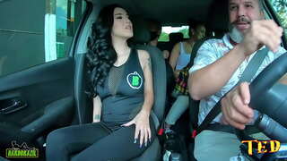 Հղի կինը, паулиста, մերկ մեքենա, ցանկանում է կատարել իր առաջին պոռնո ֆիլմ