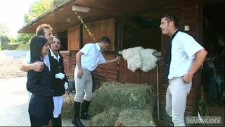 Черна Ангелика Луси Бел - Двойна дяволите Топла Задника