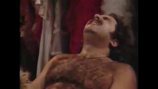 Вруће Вруће-Меган Лее, Цхери Таилор, Април Вест, Бианца