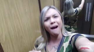 Het brud suger kuk, och vän, d.