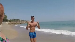 Млада Кити Лав обича да се полагаха с момчета в средата на страната!