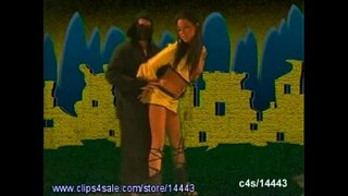 Tanner Mayes într-un videoclip sexy joc imoral kumbat